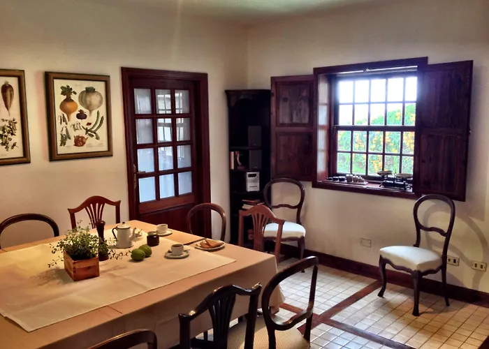 Bed & Breakfast Geranios 3*