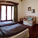 Geranios 3*